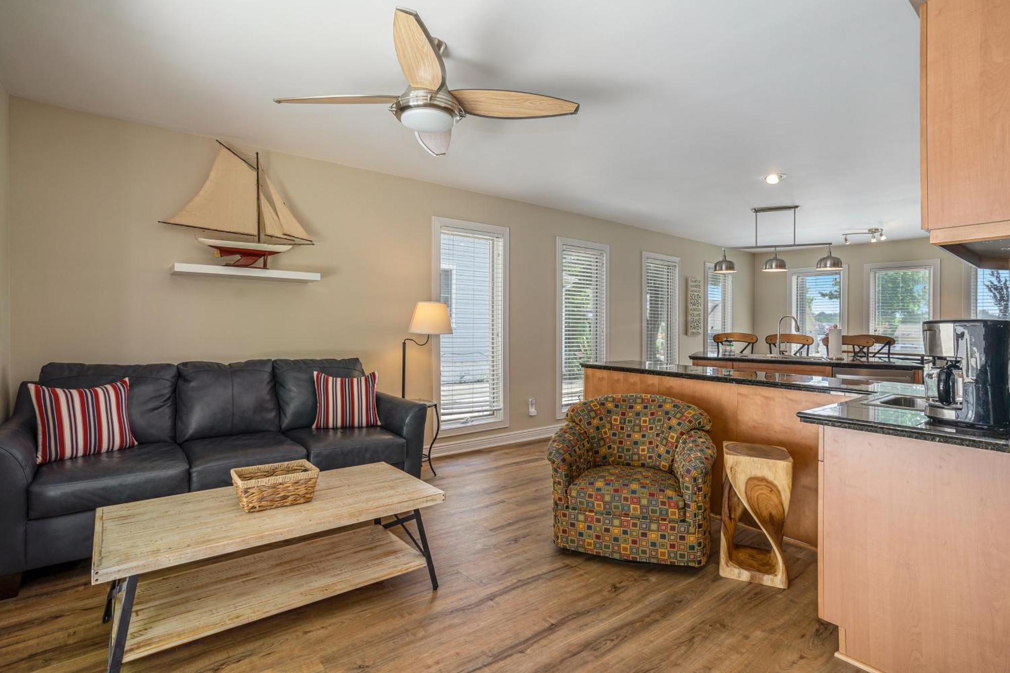 Serenity Now Saugatuck Exterior photo